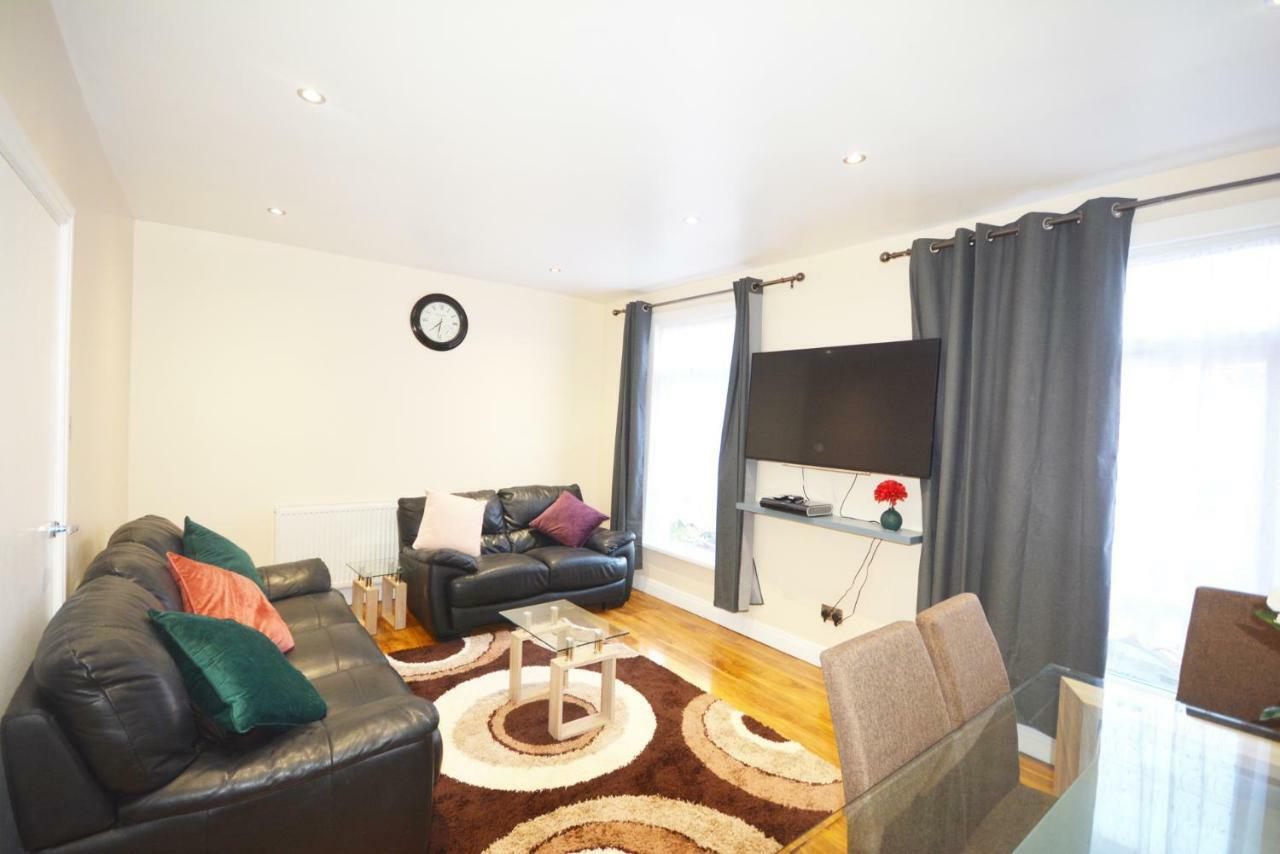London Modern 4 Bedroom Apartment Exteriér fotografie