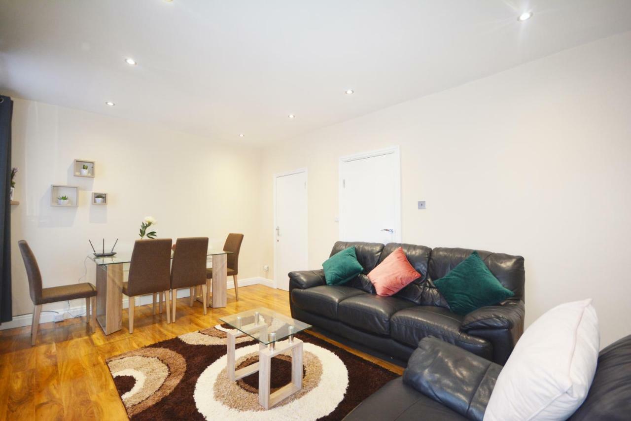 London Modern 4 Bedroom Apartment Exteriér fotografie