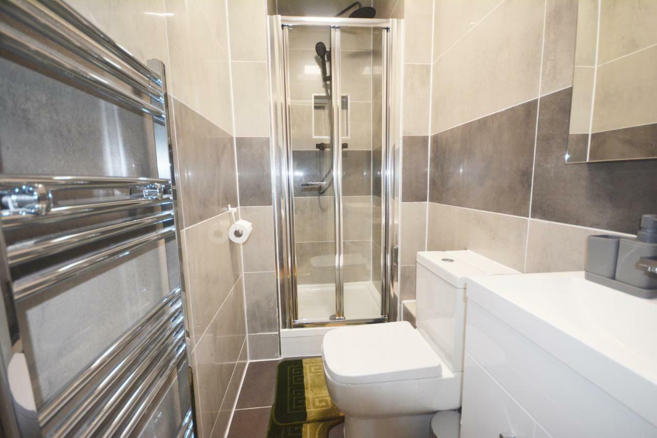 London Modern 4 Bedroom Apartment Exteriér fotografie