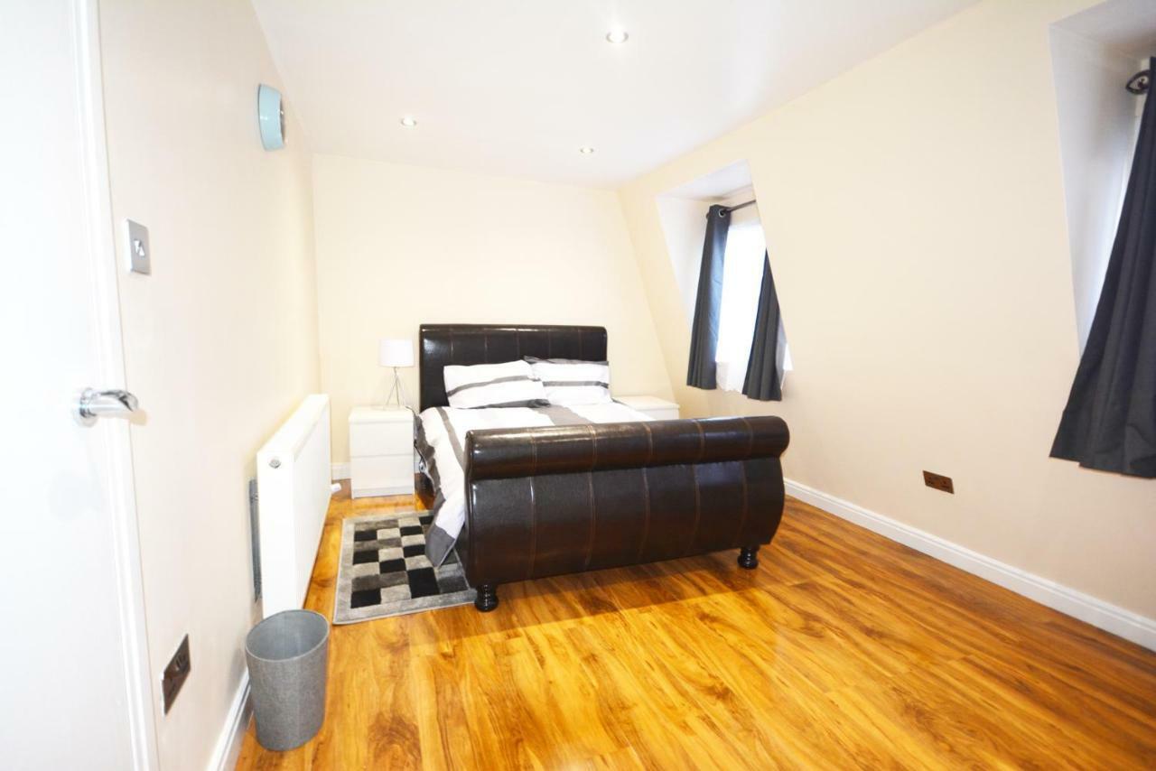 London Modern 4 Bedroom Apartment Exteriér fotografie